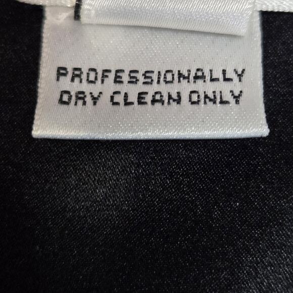 St John Evening Formal Blazer Jacket Womens 6 Black Longline Designer USA Flawed - Picture 11 of 11